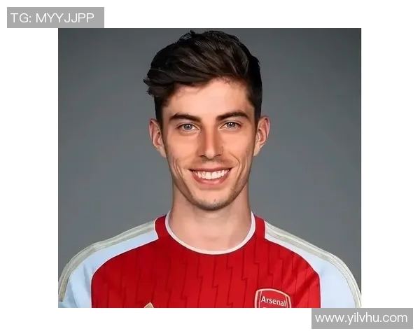 盘点世界球星绿茵场上最酷炫足球造型瞬间展示